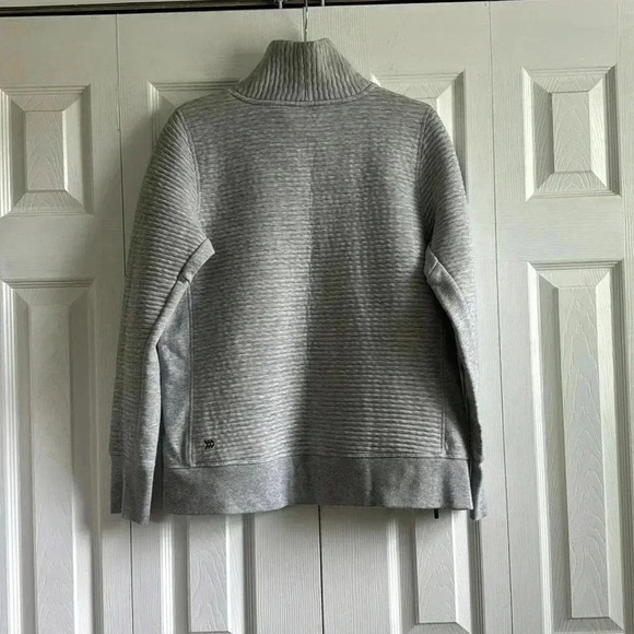 Women’s All In Motion Quilted Pullover Sweatshirt size M - Picture 5 of 5